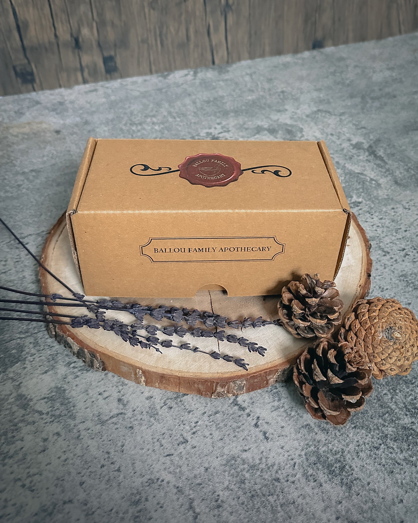 Non-toxic soy candle set with calming lavender scent